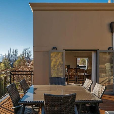 Lake View Villa Wanaka Exterior photo