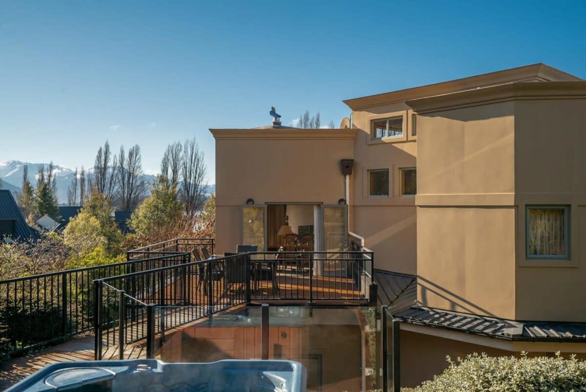Lake View Villa Wanaka Exterior photo